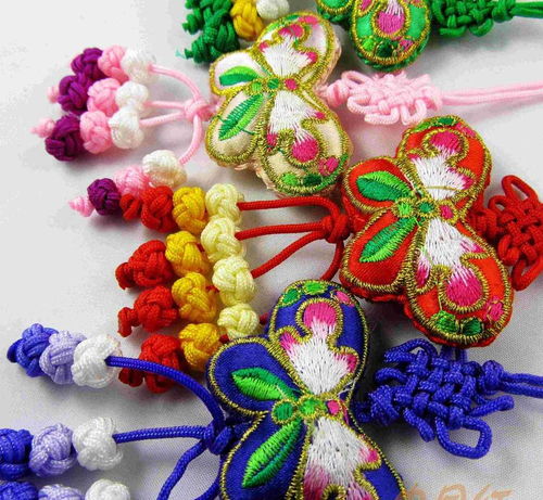 熱銷外事出國(guó)禮品 精美雙面刺繡蝴蝶香包香囊香袋荷包全解析